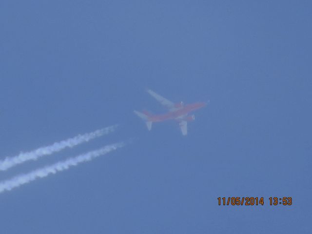 Boeing 737-700 (N213WN) - Southwest Airlines flight 4398 from CMH to PHX over Southeastern Kansas at 38,000 feet.