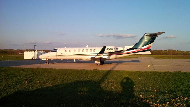 Learjet 45 (N45TU)