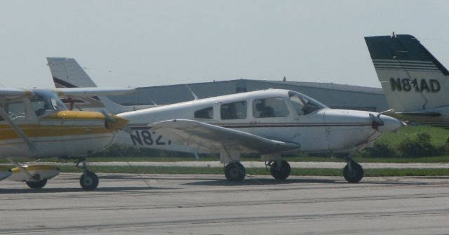 Piper Cherokee (N82720)