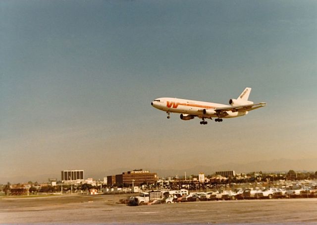 McDonnell Douglas DC-10 — - Western DC-10 landing at KLAX in the spring of 1977