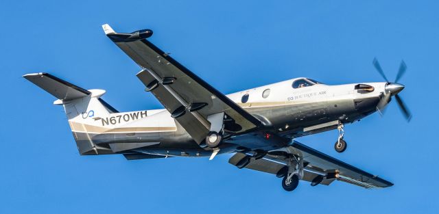 Pilatus PC-12 (N670WH)