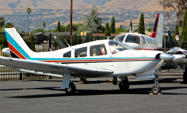 Piper Turbo Arrow 3 (N423CC)