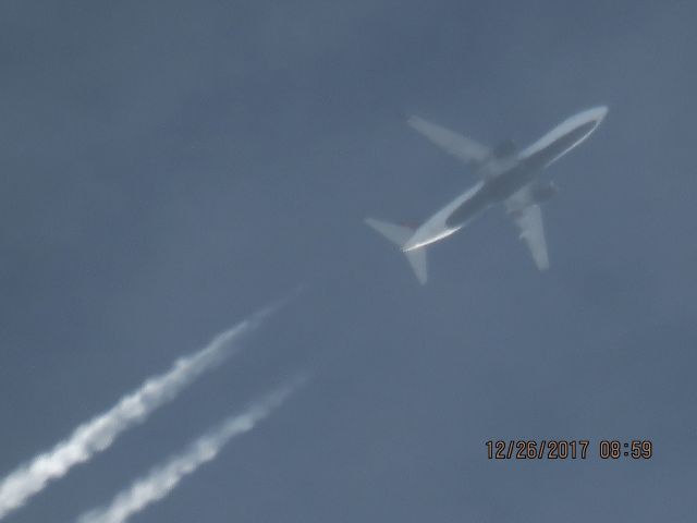 Boeing 737-800 (N3746H)