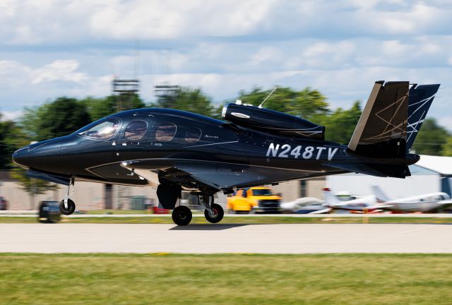 Cirrus Vision SF50 (N248TV)