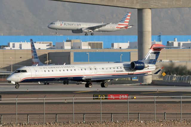 Canadair Regional Jet CRJ-900 (N326MS)