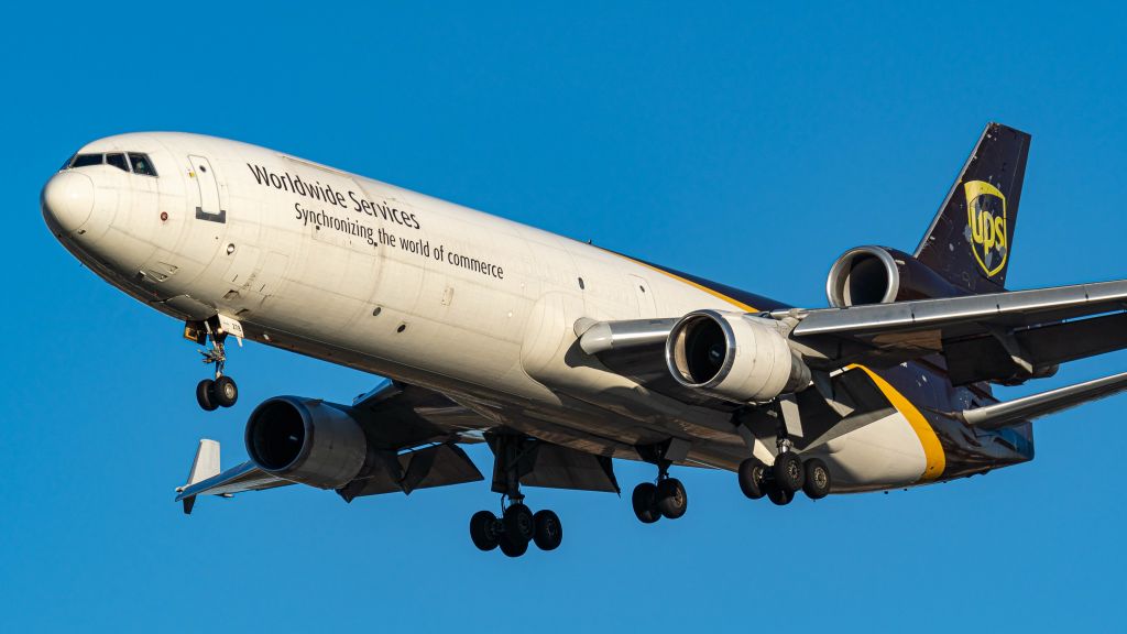 Boeing MD-11 (N278UP) - Arriving 31Lbr /2/26/20