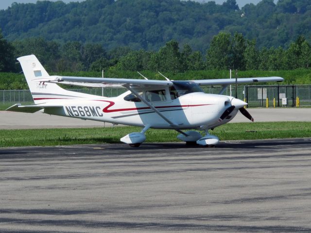 Piper Aerostar (N568MC) - The Skylane is one of the best personal travel aircraft.