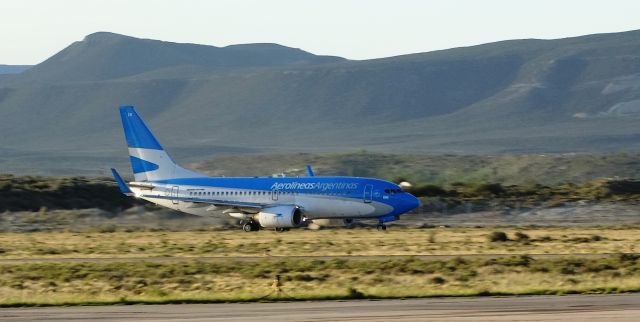 Boeing 737-700 (LV-CYN)