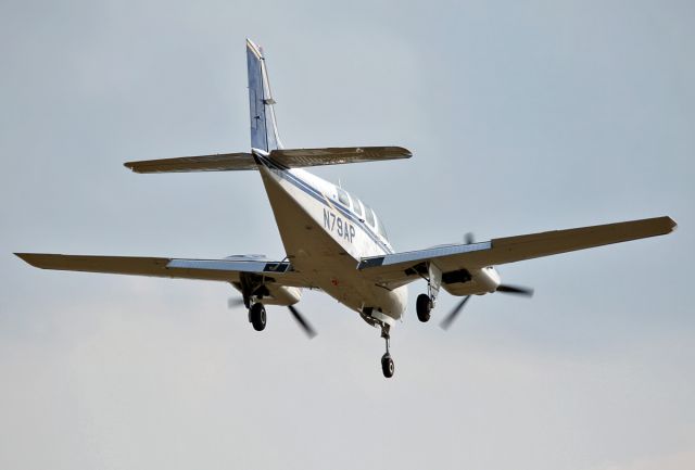 Beechcraft Baron (58) (N79AP)