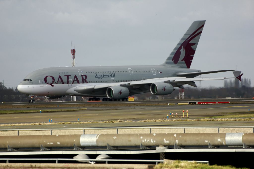 Airbus A380-800 (A7-APD)