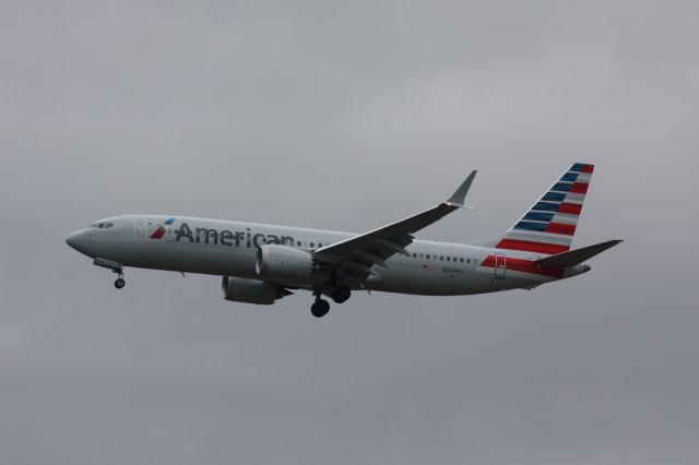 Boeing 737 MAX 8 (N324RA)