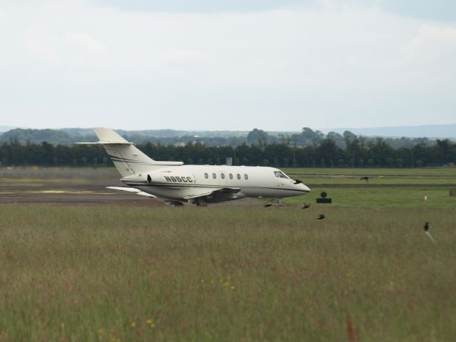 Hawker 800 (N85CC)