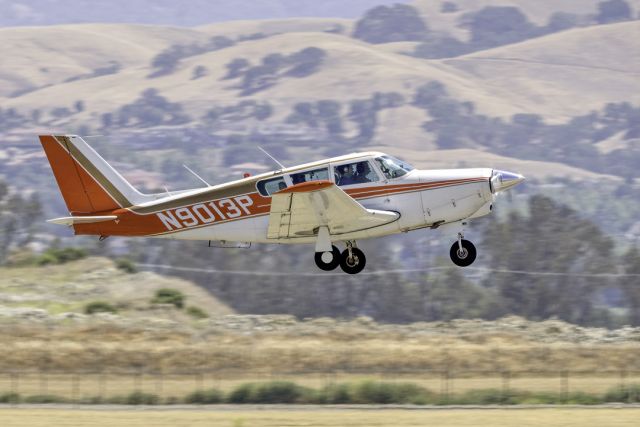 Piper PA-24 Comanche (N9013P) - Piper PA-24_260 Comanche departing Livermore Municipal Airport (CA). May 2021