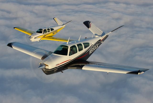 Beechcraft 35 Bonanza (N950CA)