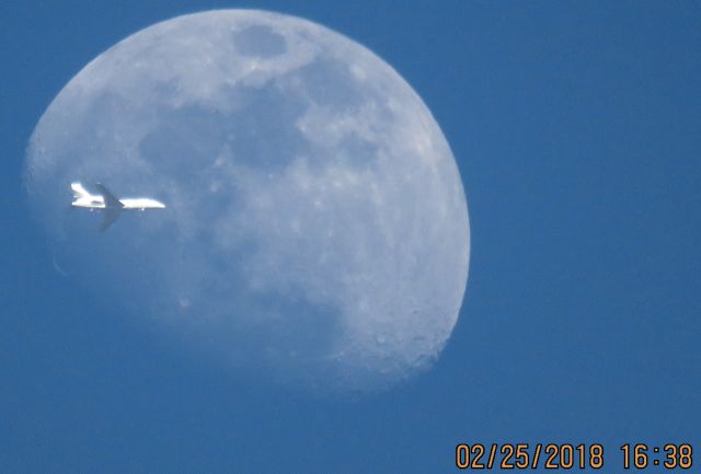 Dassault Falcon 50 (N901TF) - Heading into XNA over the Southeast Kansas and Southwest Missouri border. 