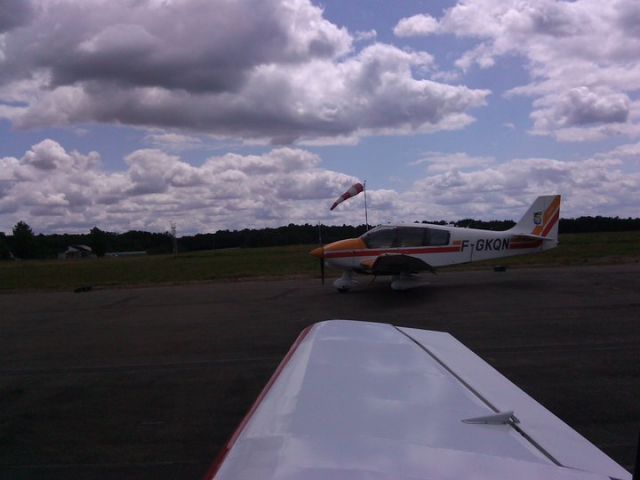 ROBIN President (DR-500) (F-GKQN)
