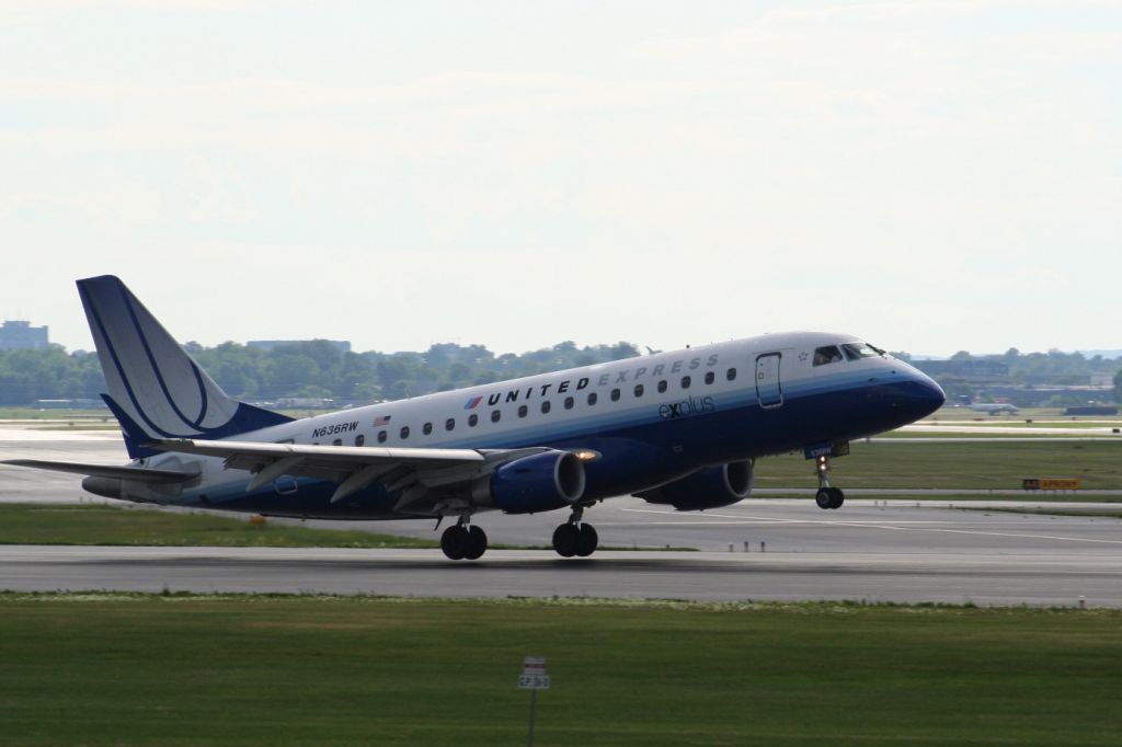 N636AW —