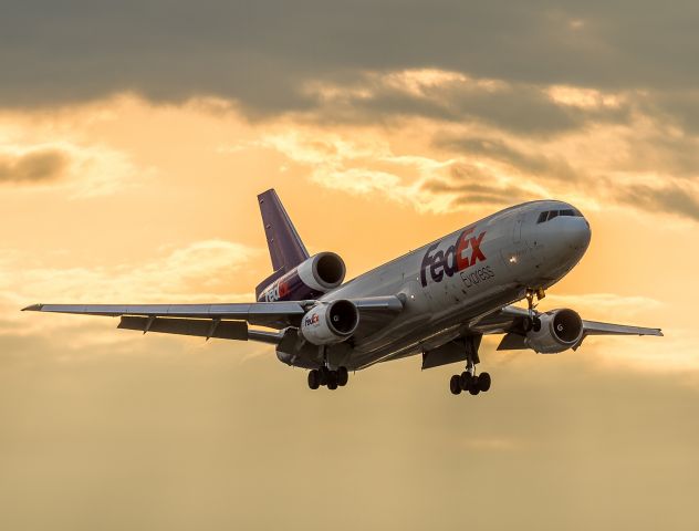 McDonnell Douglas DC-10 (N358FE) - Up early to catch FX148 arriving from Memphis and a glorious sunrise!