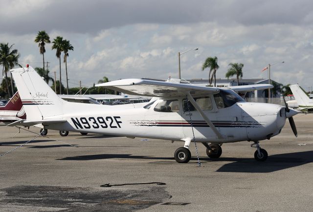 Cessna Skyhawk (N9392F)