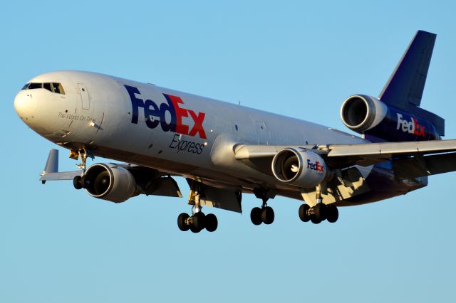 Boeing MD-11 (N642FE)