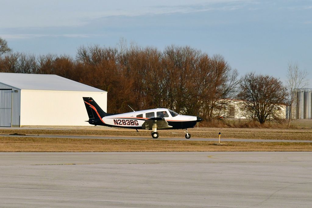 Piper Cherokee (N283BG) - BGSU Piper PA-28-161 Warrior N283BG in Bowling Green, OH 