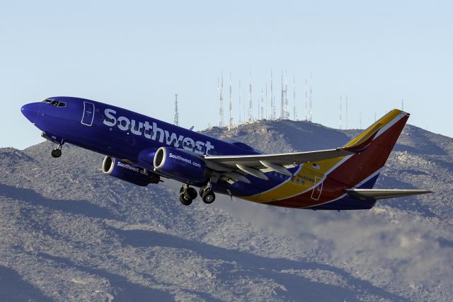 Boeing 737-700 (N486WN)