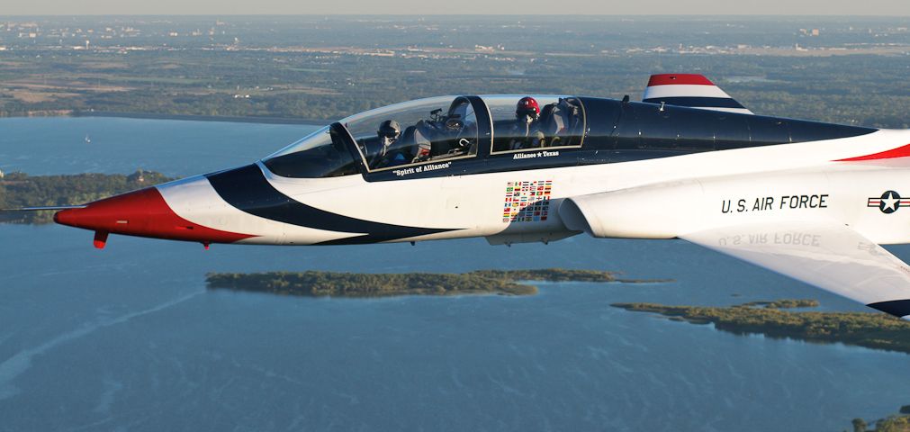 Northrop T-38 Talon (N385AF)