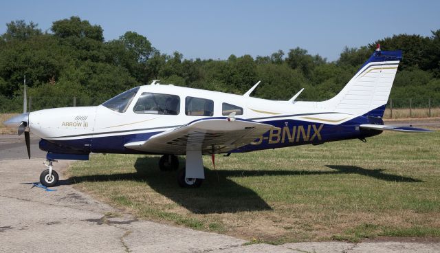 Piper Turbo Arrow 3 (G-BNNX)