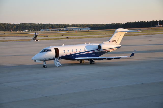 Bombardier Challenger 300 (BJS548) - BJS548 AT LANDMARK RDU