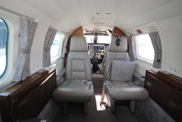 Piper Cheyenne (N2458W) - Cabin Seating