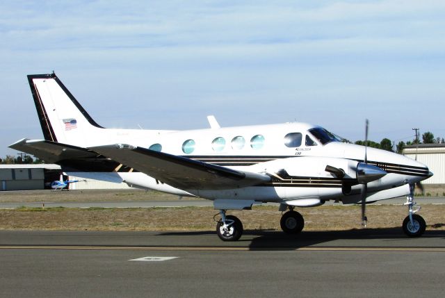 Beechcraft King Air 90 (N98AR) - Taxiing at Fullerton