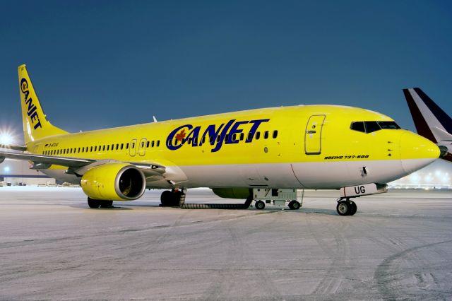Boeing 737-800 (D-ATUG)