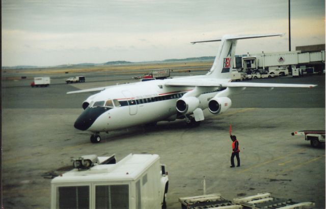 N834BE — - N834BE taxing to a Delta Jetway. BEX Boston 1996