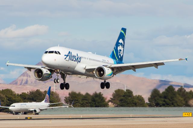 Airbus A319 (N522VA)