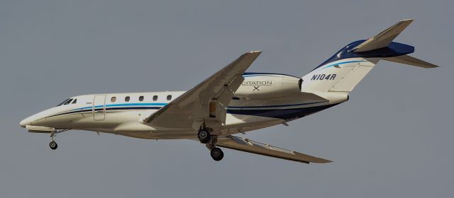 Cessna Citation X (N104R) - N104R 1999 Cessna 750 Citation X s/n 750-0095 - McCarran International Airport (KLAS)br /October 21, 2021br /Photo: TDelCoro br /(Harry Reid Intl - (KLAS)