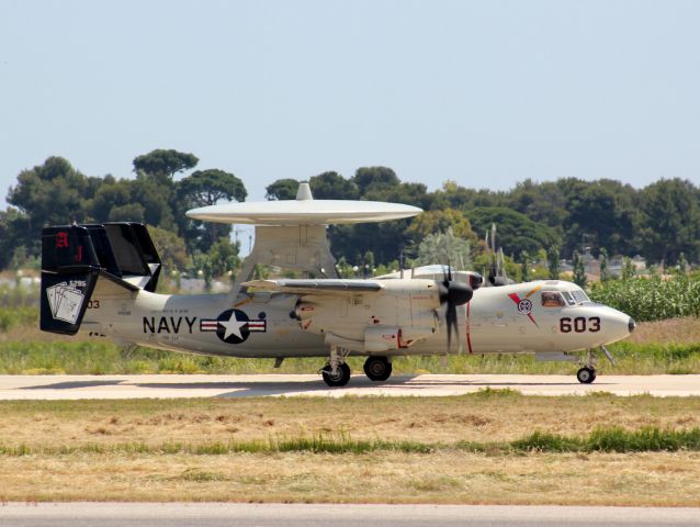 Grumman E-2 Hawkeye (16-5295) - US NAVY TO USS GEORGE H.W. BUSH