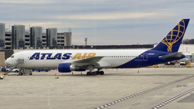 BOEING 767-300 (N662GT) - Taken on January 1, 2024br /br /5Y8423 from BNA