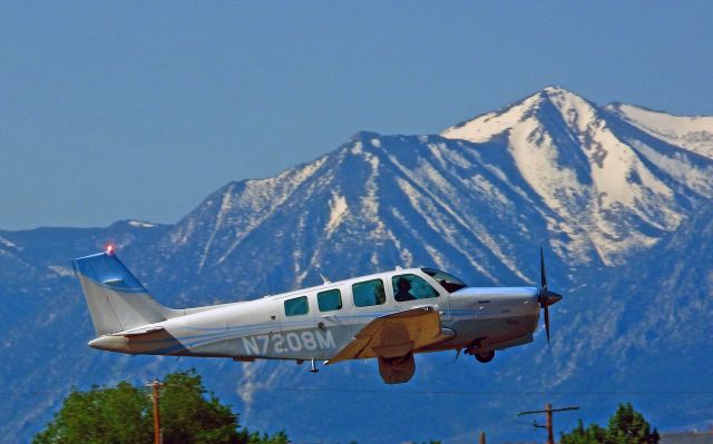 Beechcraft Bonanza (36) (N7208M)