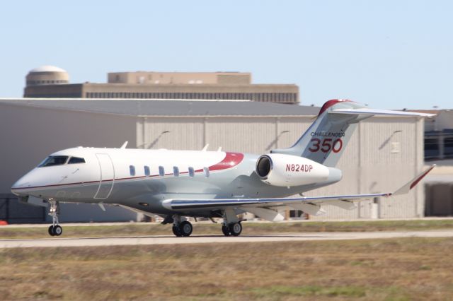 Canadair Challenger 350 (N824DP) - 15NOV20