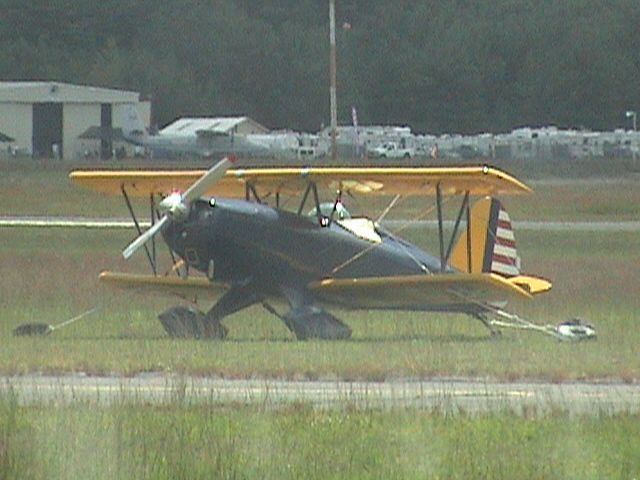 Piper Apache (N699AA)