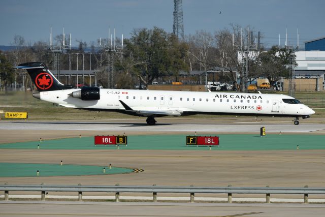 Canadair Regional Jet CRJ-900 (C-GJAZ) - 02-04-23