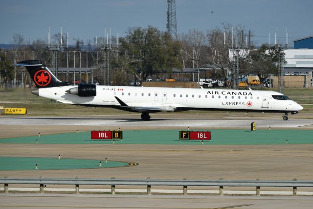 Canadair Regional Jet CRJ-900 (C-GJAZ) - 02-04-23