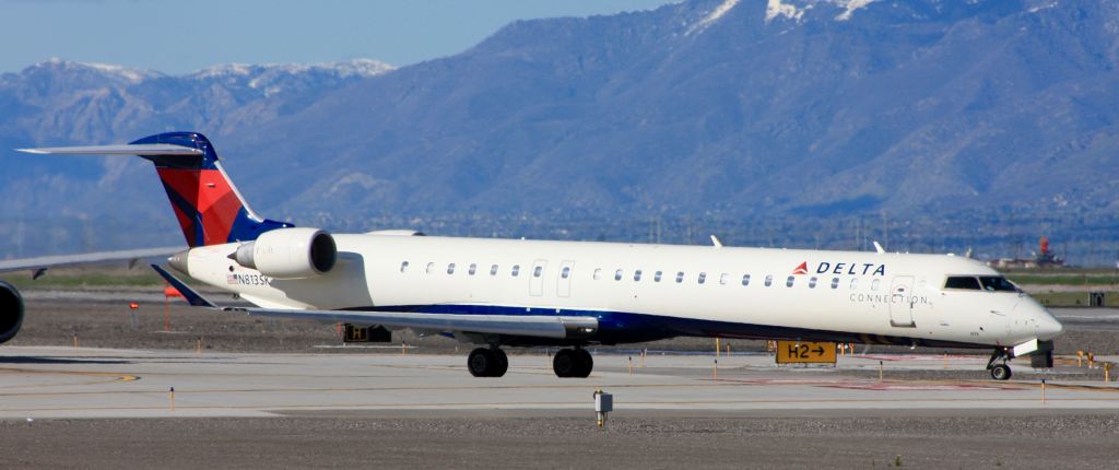 Canadair Regional Jet CRJ-900 (N813SK)