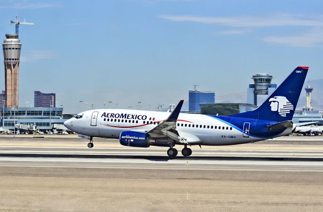 Boeing 737-700 (XA-GMV) - XA-GMV 2006 AeroMexico Boeing 737-752 (cn 35118/2151)br /br /McCarran International Airport (KLAS)br /Las Vegas, Nevadabr /TDelCorobr /August 15, 2013