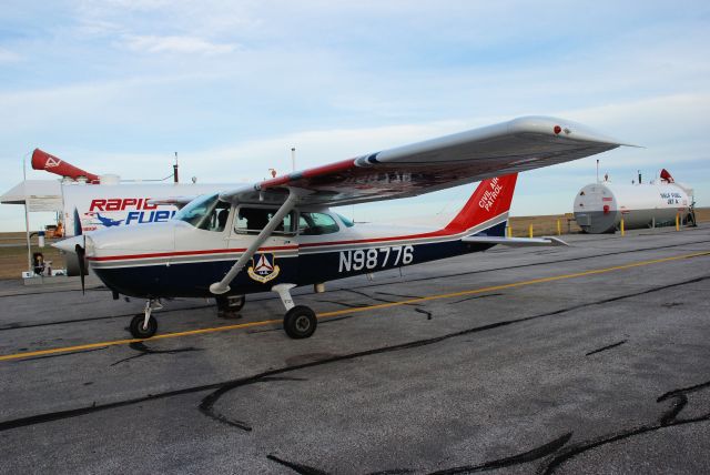 Cessna Skyhawk (N98776)