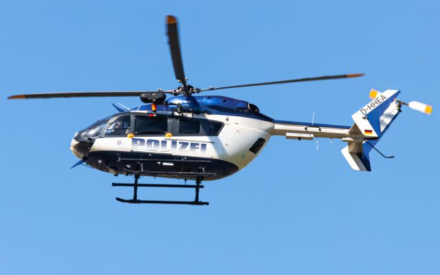 KAWASAKI EC-145 (D-HHEA)
