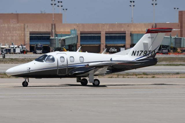 Eclipse 500 (N179TD)