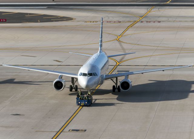 Airbus A319 (N832AW)