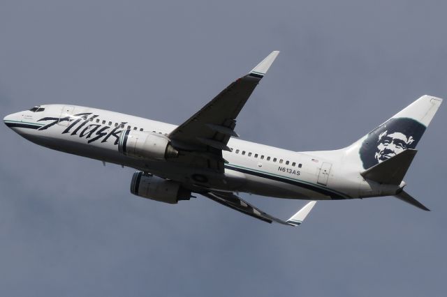 Boeing 737-700 (N613AS) - June 2016