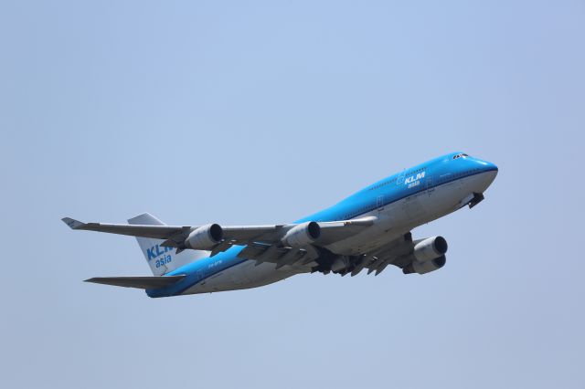 Boeing 747-400 (PH-BFM)